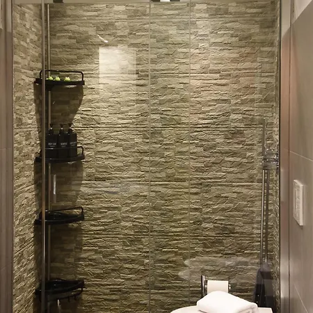 Fontanive Apartment *